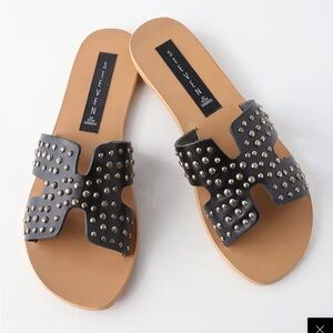 STEVEN by Steve Madden Black Studded Greece-S Leather Sandals Size 8